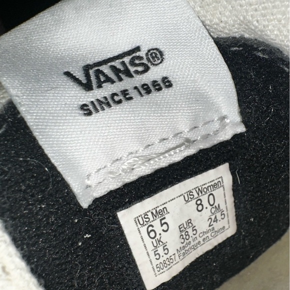 NWOB Vans Sk8-Low White and Blue Women's Sneakers Woman’s Sz 8 - Picture 10 of 10